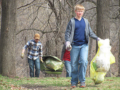 Volunteers at Earth Day cleanup