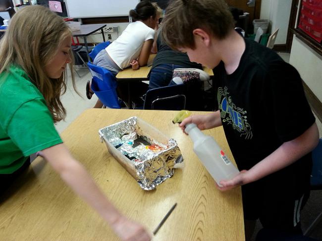 Dowling students explore watersheds using models and spray bottles Dowling students explore watersheds using models and spray bottles